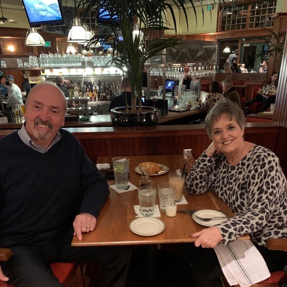 Meet your Posher, Julie - Picture 1 of 1